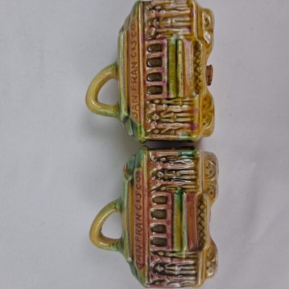 San Francisco Trolley Cars Salt & Pepper Shaker Set Ceramic Vintage - Picture 8 of 12